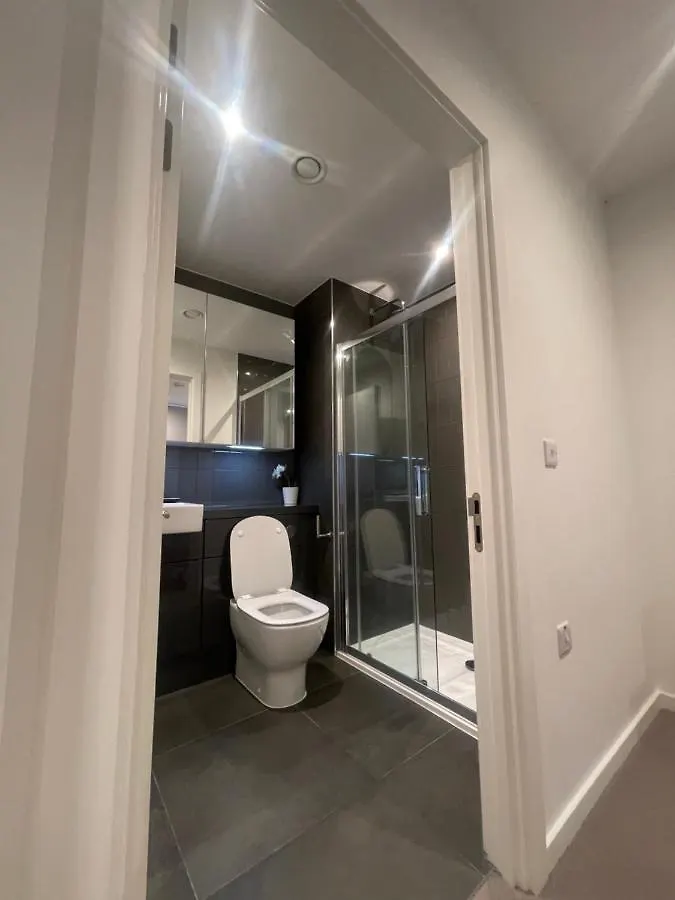 Immaculate 2Bed Apartment In London- City Views United Kingdom